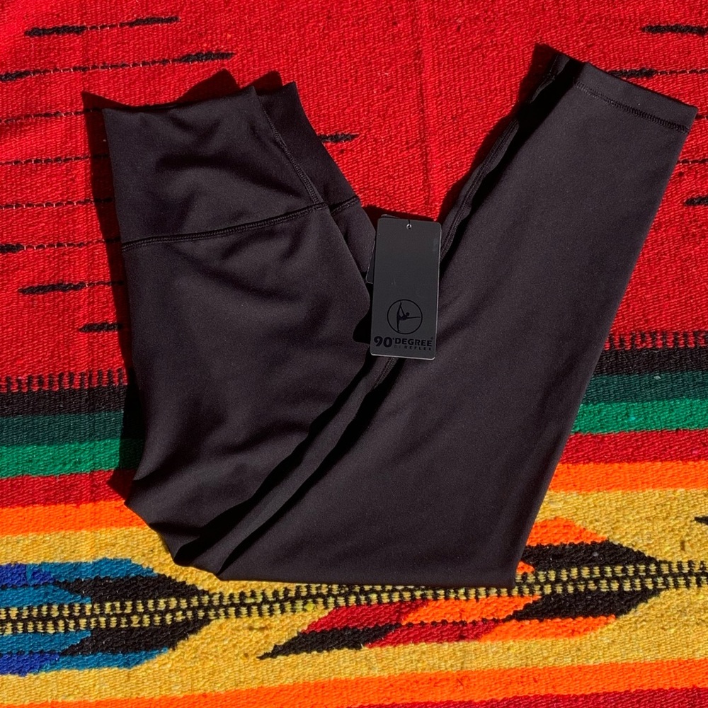 90 Degrees By Reflex NWT Size Large *Snags